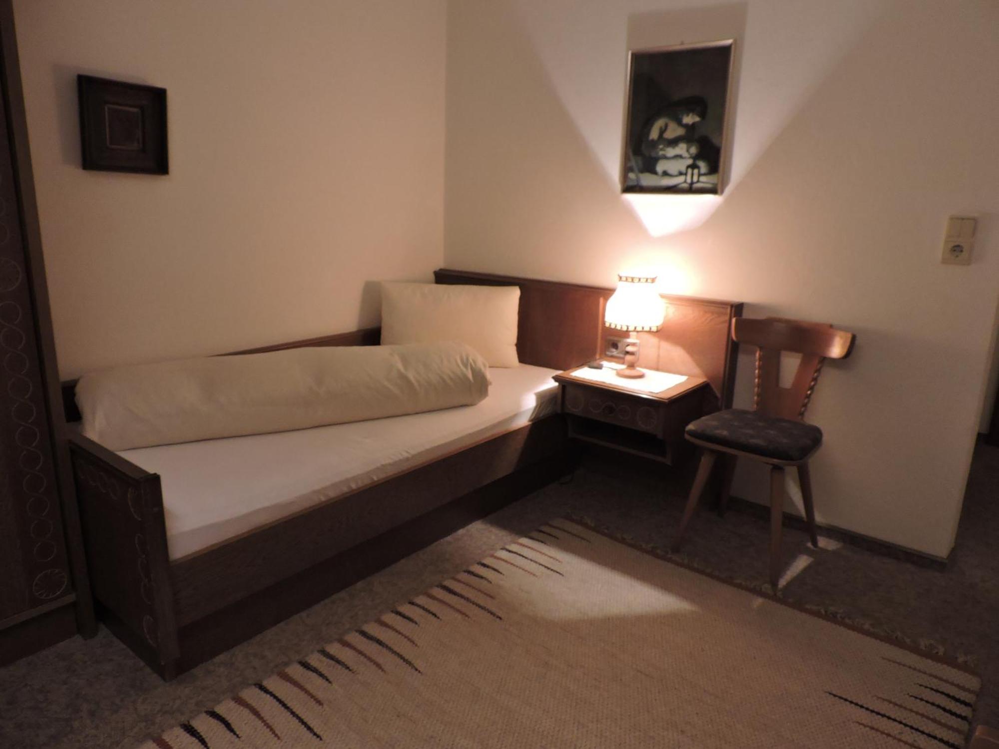 Pension Wallnoefer Hotel Mieming Room photo